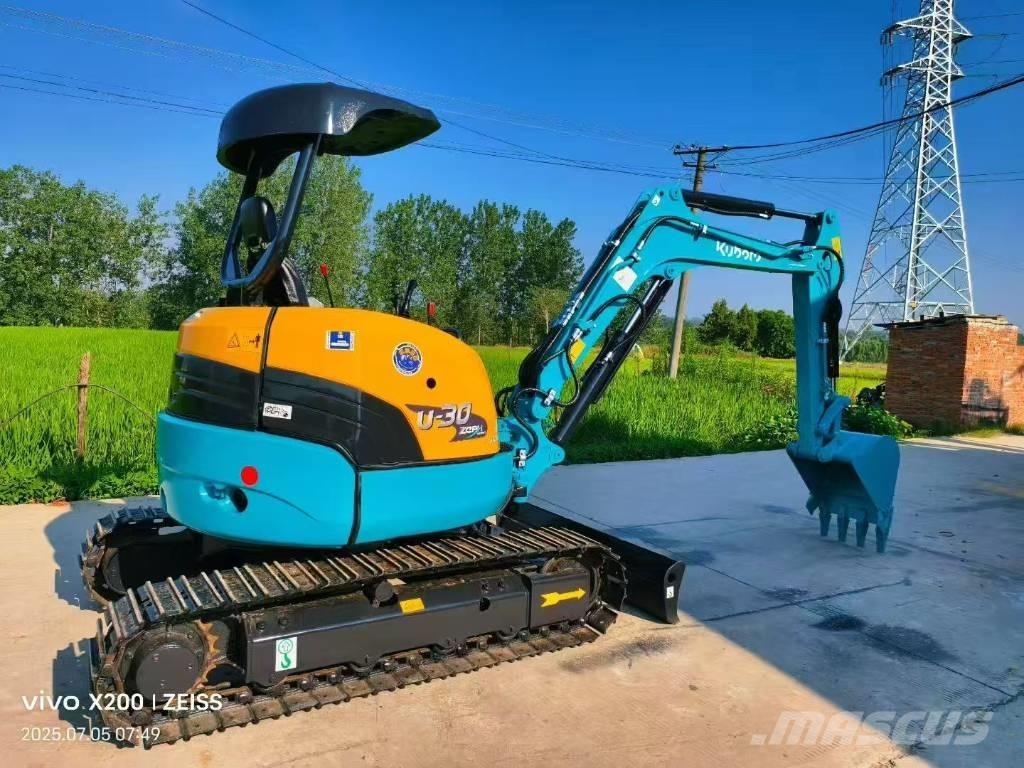 Kubota U 30 Mini kotrók < 7t