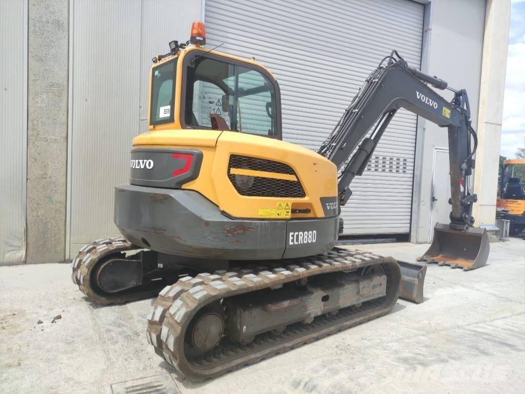 Volvo ECR 88 D Közepes (midi) kotrók 7 t - 12 t