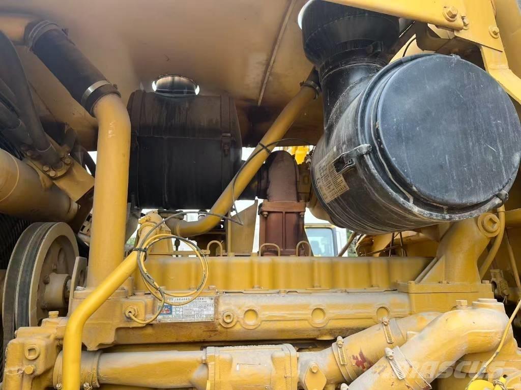 CAT D 7 G II Gréderek