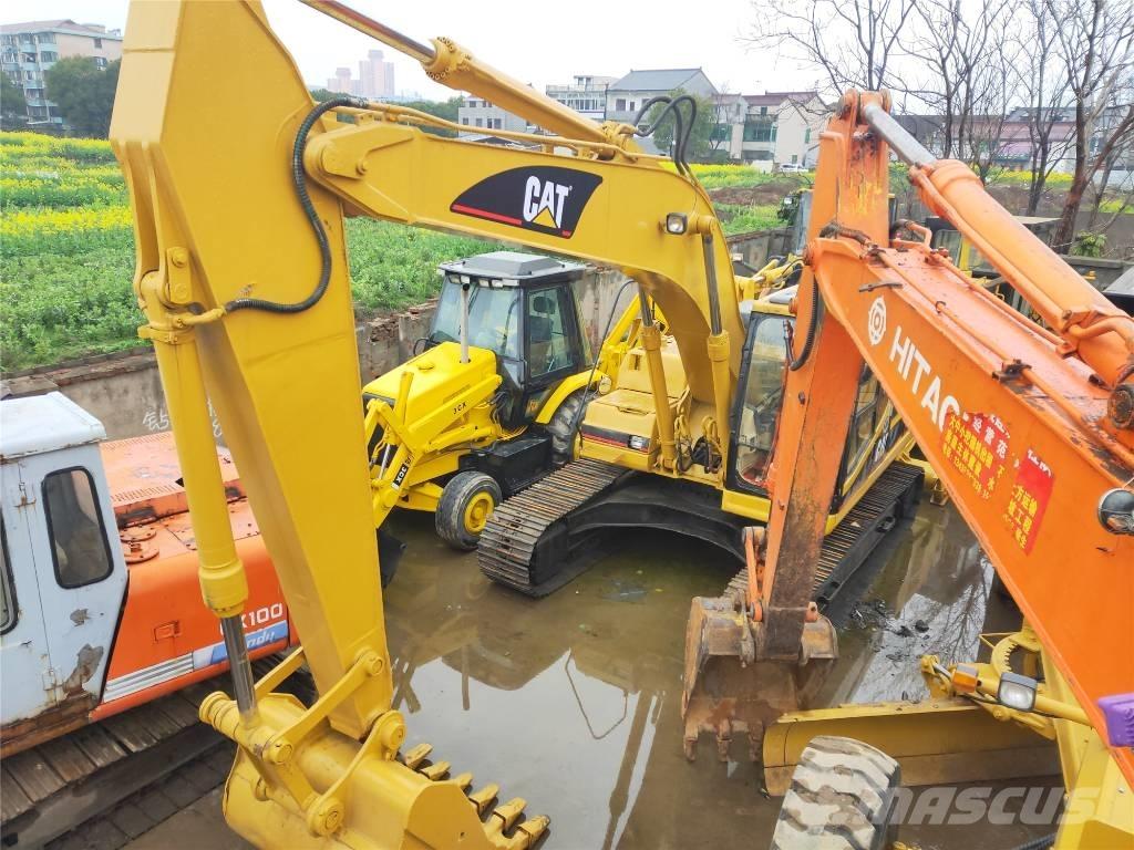 CAT 320B Lánctalpas kotrók