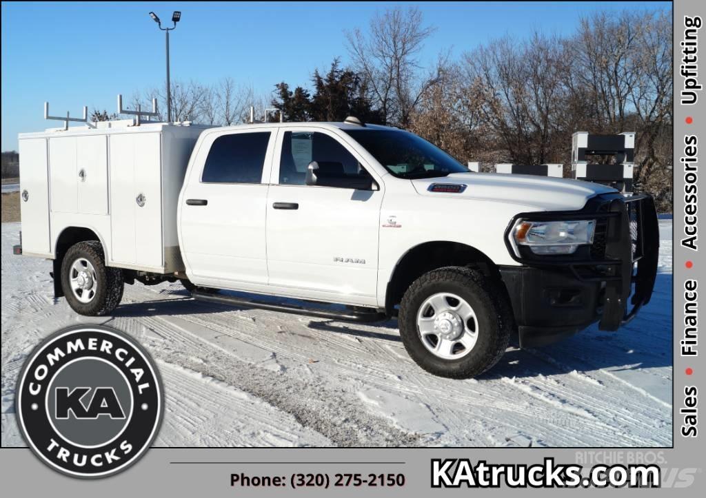 RAM 3500 TRADESMAN Kis teherszállító/Platós kocsi