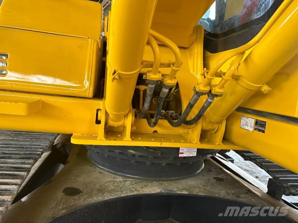 Komatsu PC 200-8 Közepes (midi) kotrók 7 t - 12 t
