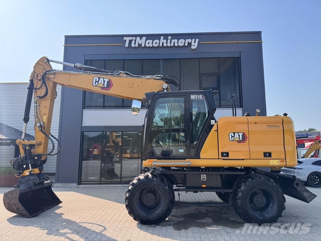 CAT M316 Gumikerekes kotrók