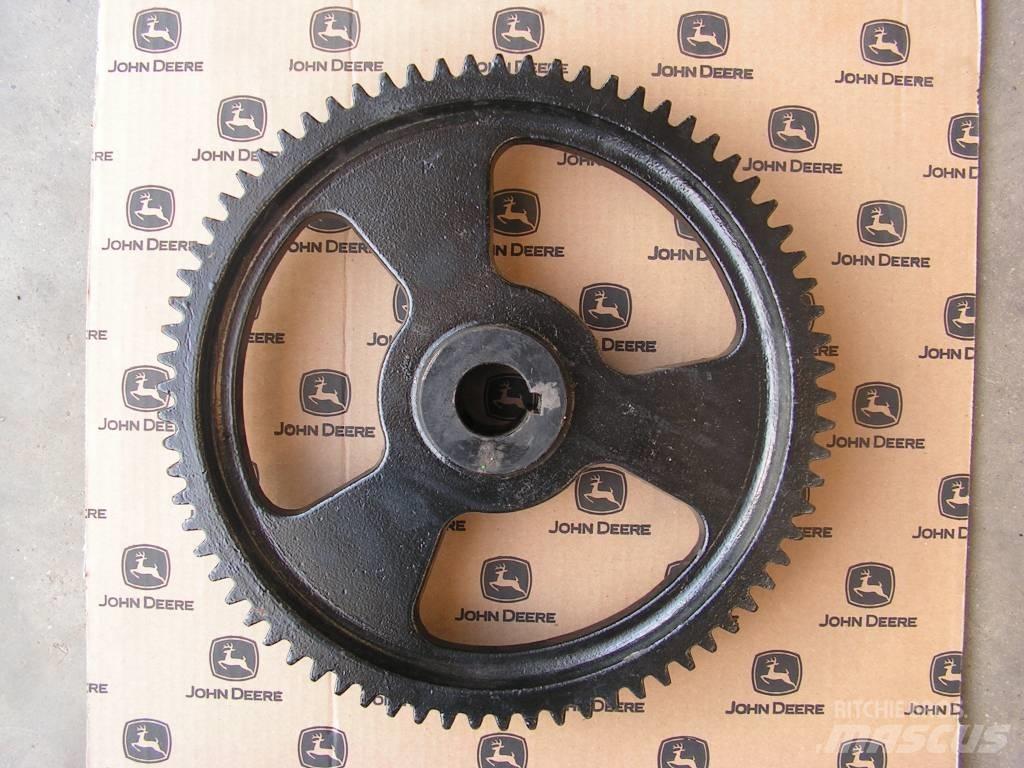 John Deere 618 R Kombájn adapterek