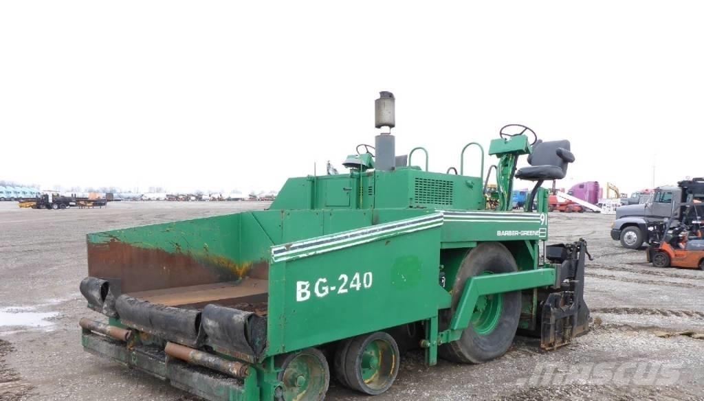 Barber-Greene BG 240 Aszfalt terítõ gépek
