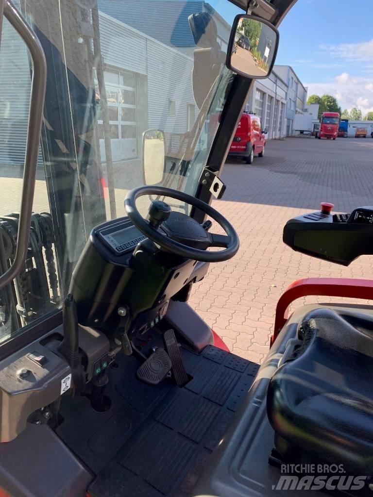 Manitou ME425C Elektromos targoncák