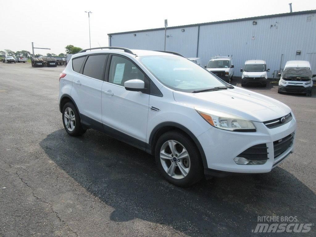 Ford Escape Kistehergépjárművek