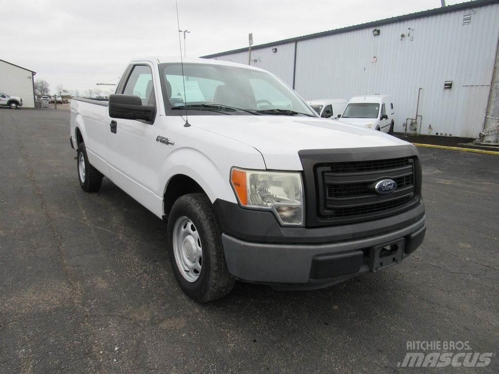 Ford F-150 Kis teherszállító/Platós kocsi