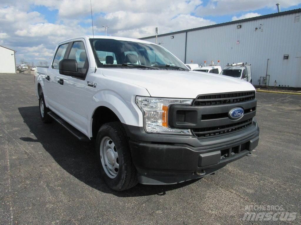 Ford F-150 Kis teherszállító/Platós kocsi