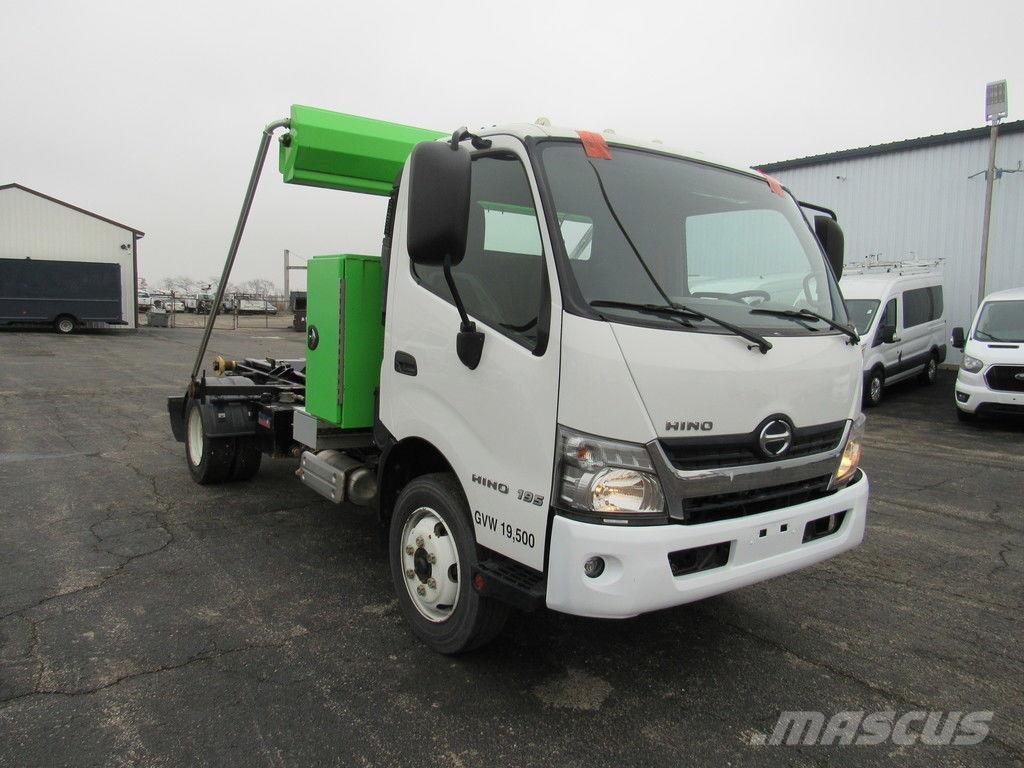 Hino 195 Billenő teherautók