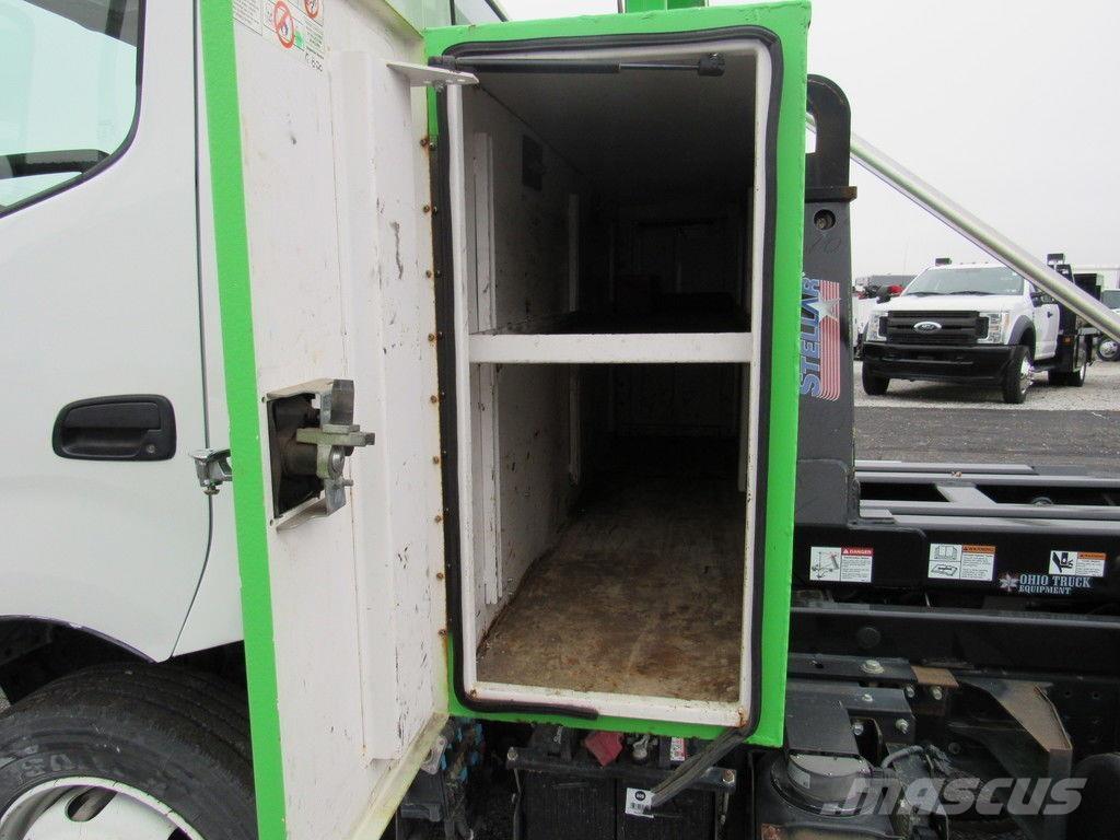 Hino 195 Billenő teherautók