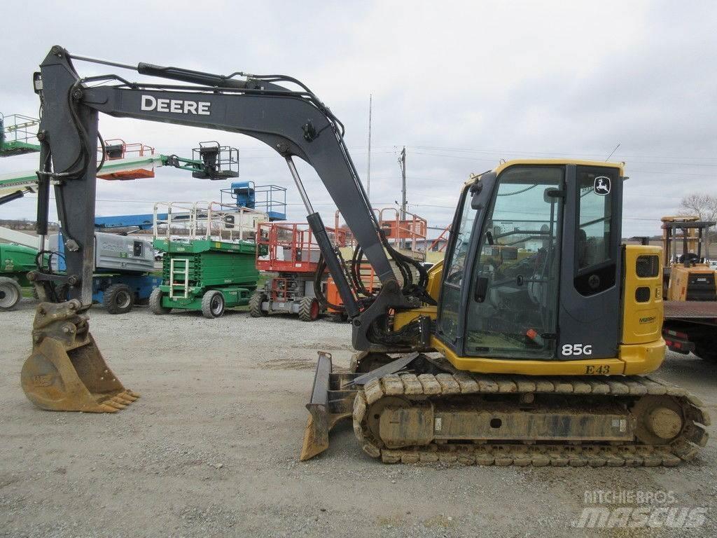 John Deere 85G Közepes (midi) kotrók 7 t - 12 t