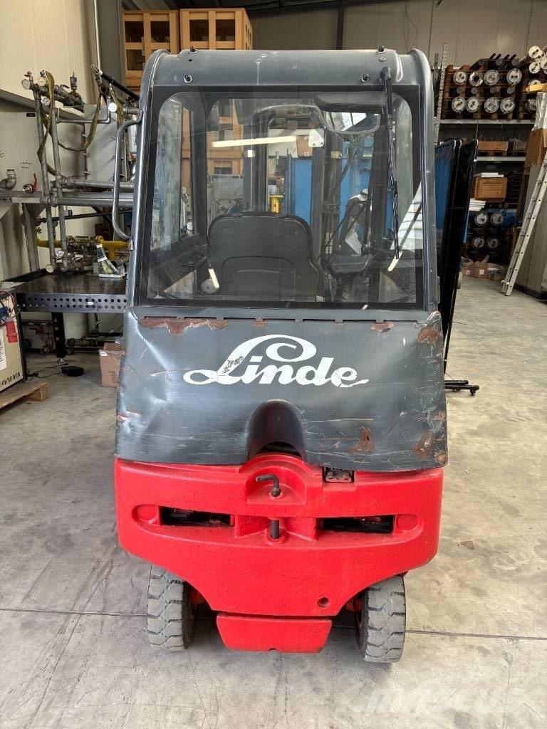 Linde E 20 P-02 Elektromos targoncák