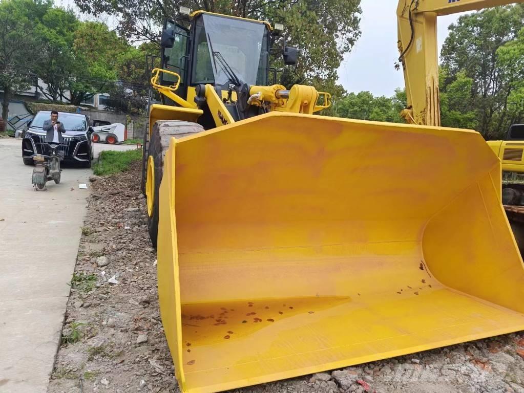 Komatsu WA 470-6 Gumikerekes homlokrakodók