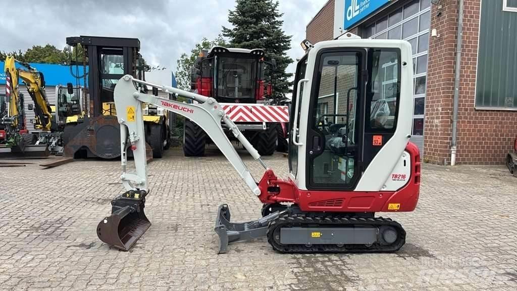 Takeuchi TB216 A Mini kotrók < 7t
