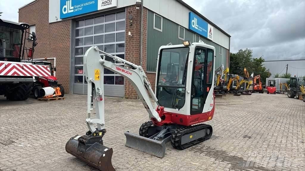 Takeuchi TB216 A Mini kotrók < 7t