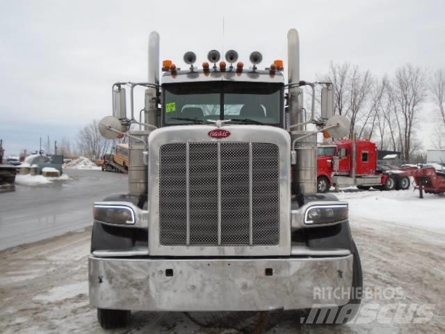 Peterbilt 388 Nyergesvontatók