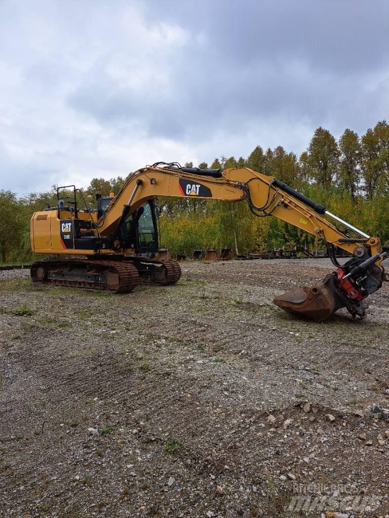 CAT 318 E L Lánctalpas kotrók