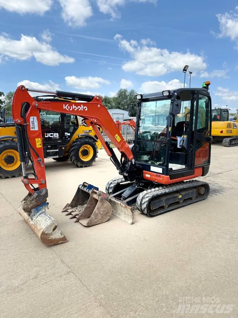 Kubota KX 027-4 Mini kotrók < 7t