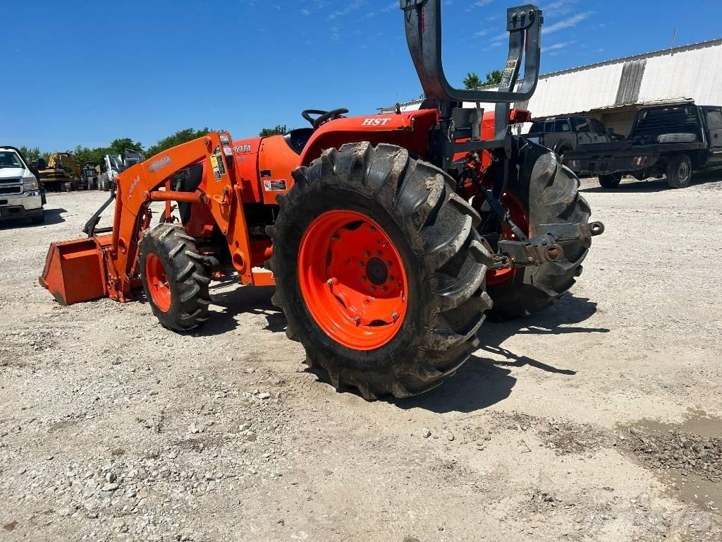Kubota MX 5100 Traktorok