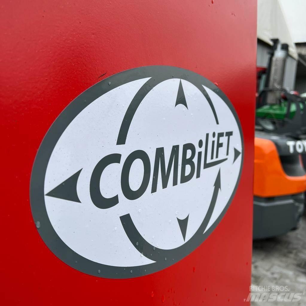 Combilift C4000 Tolóoszlopos négyutas targonca