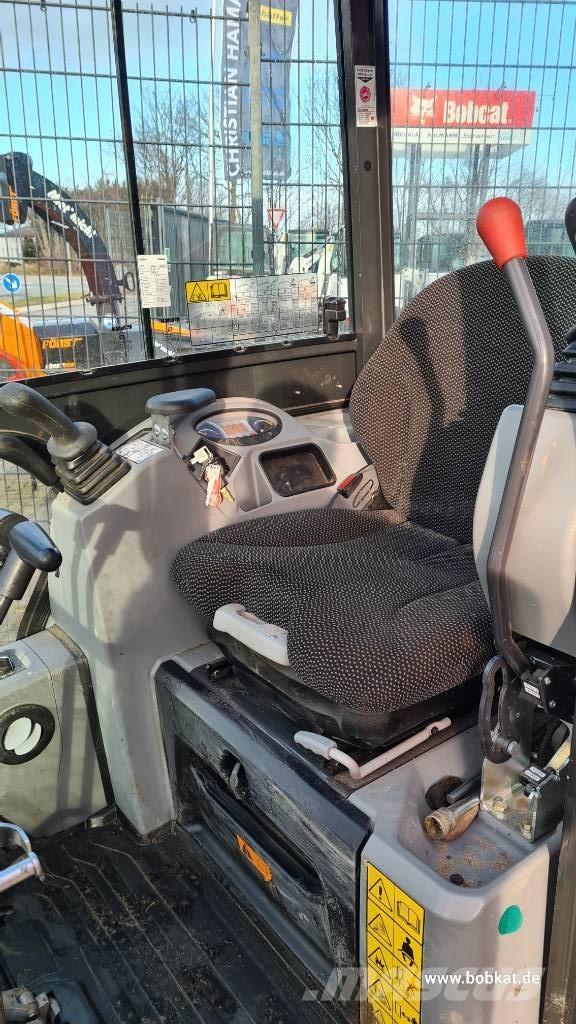Bobcat E 17 Mini kotrók < 7t