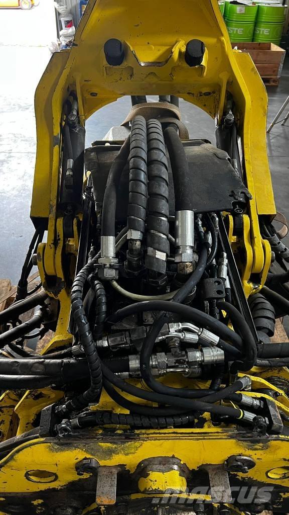 John Deere 480 C Betakarító fejek