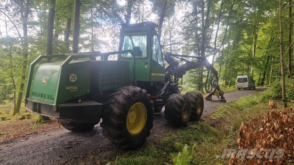 John Deere 1470 D Betakarítók