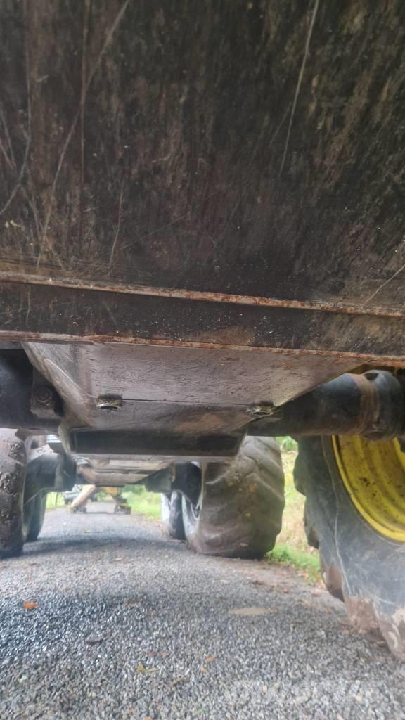 John Deere 1470 D Betakarítók