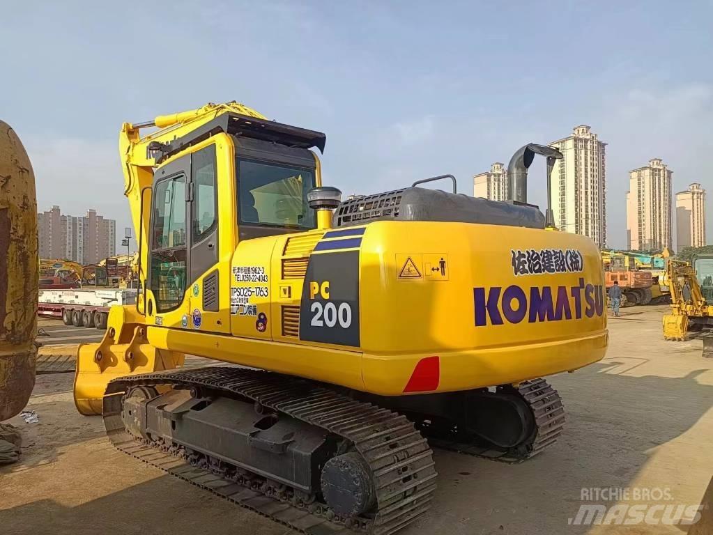 Komatsu pc200-8 Lánctalpas kotrók