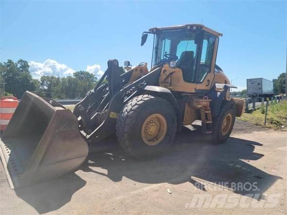 Volvo L70H Gumikerekes homlokrakodók