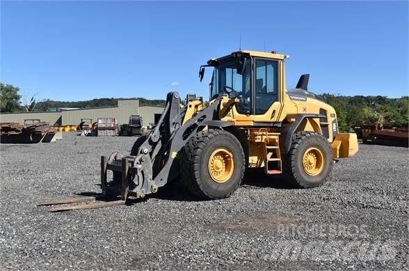 Volvo L90H Gumikerekes homlokrakodók