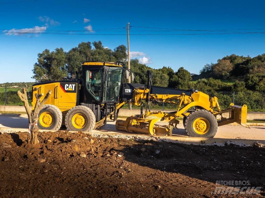 CAT 12 M Gréderek