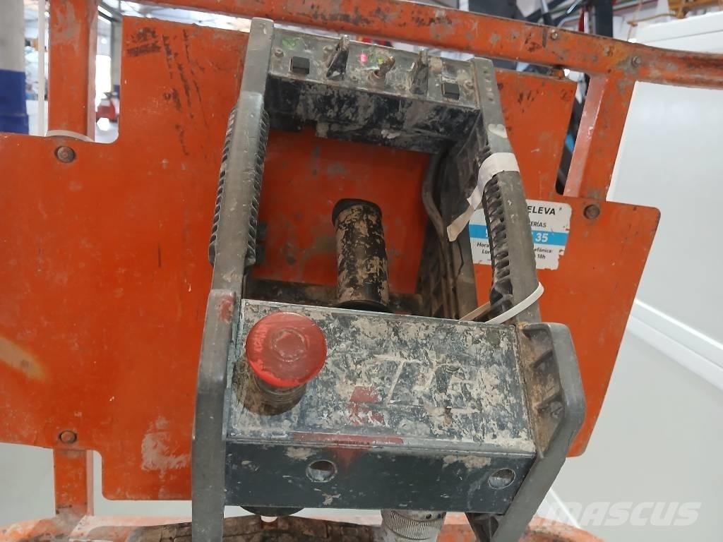 JLG 1930 ES Ollós emelők