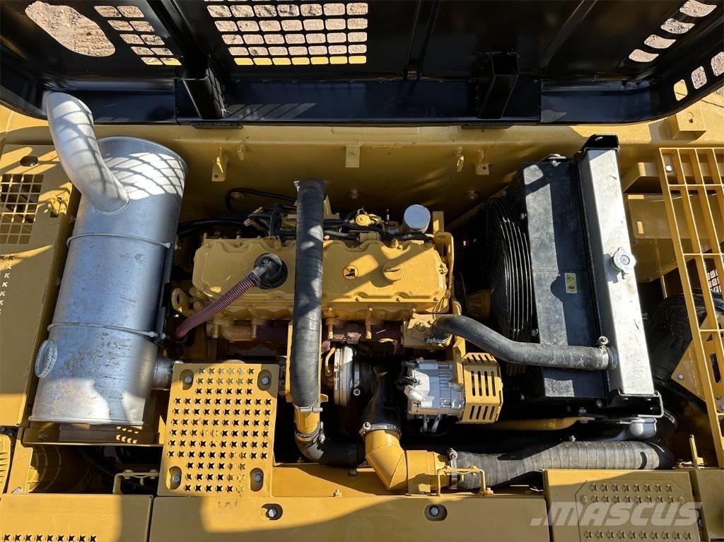 CAT 325C Lánctalpas kotrók
