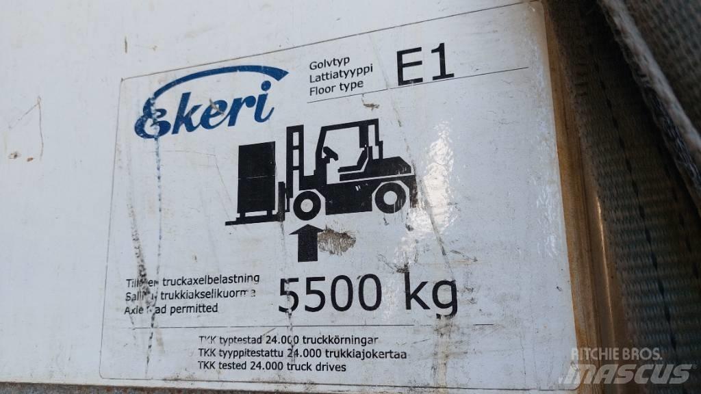 Ekeri T3-A Dobozos félpótkocsik