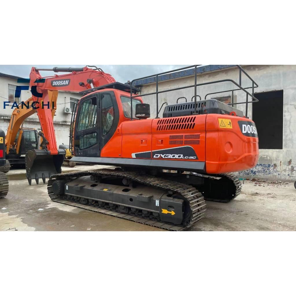 Doosan DX 300 LC LR Lánctalpas kotrók