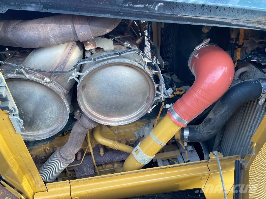 CAT D 5 LGP lánctalpas dózerek