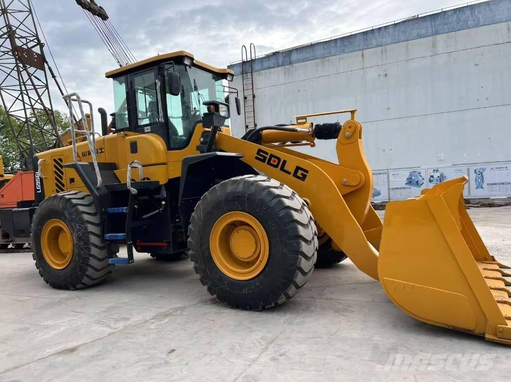 CAT LG956L Gumikerekes homlokrakodók
