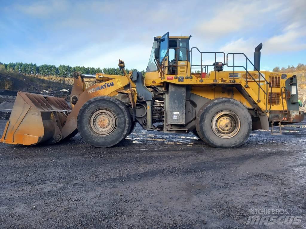 Komatsu WA 600-6 Gumikerekes homlokrakodók