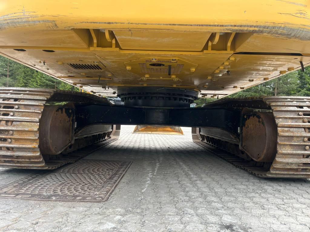 CAT 326 07A Next Gen Lánctalpas kotrók