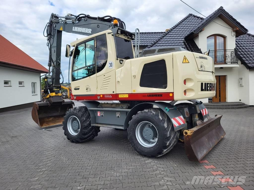Liebherr 916 Gumikerekes kotrók