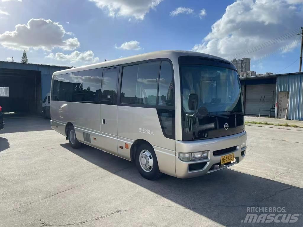 Nissan Civilian Távolsági buszok