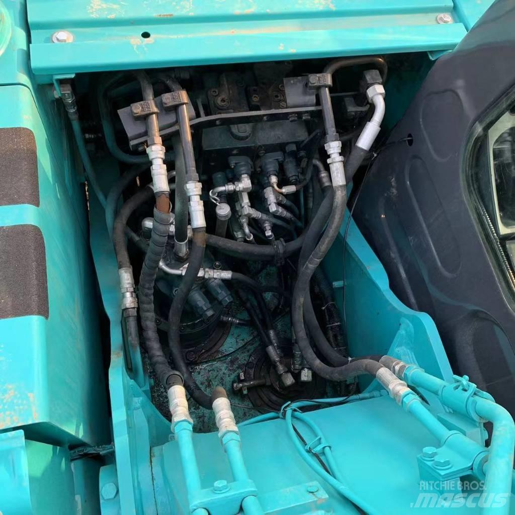 Kobelco 140 SR Lánctalpas kotrók