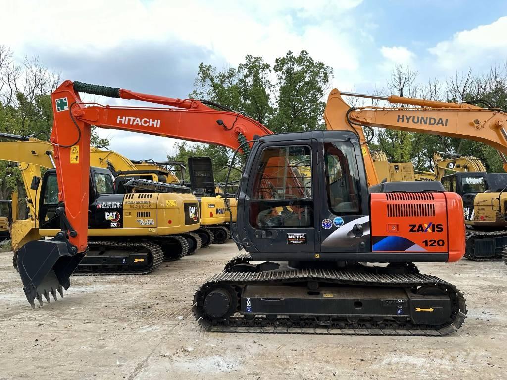 Hitachi ZX120 Lánctalpas kotrók