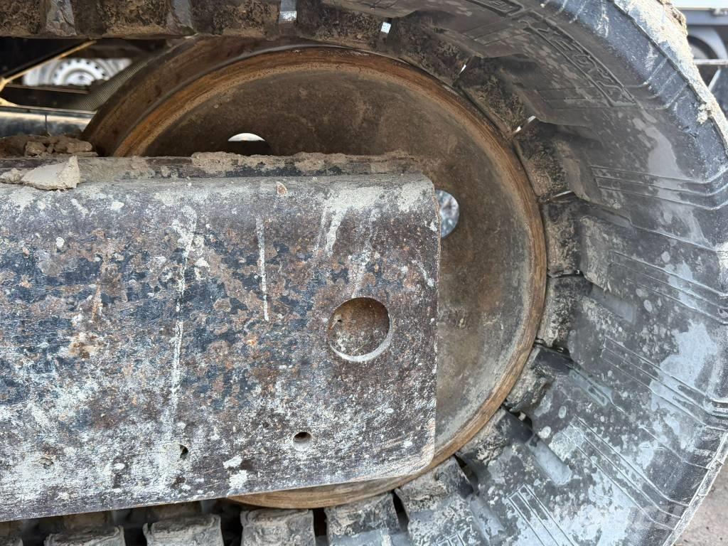 Kubota KX 080-4 Közepes (midi) kotrók 7 t - 12 t