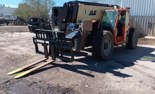 JLG 1055 Teleszkópos rakodók