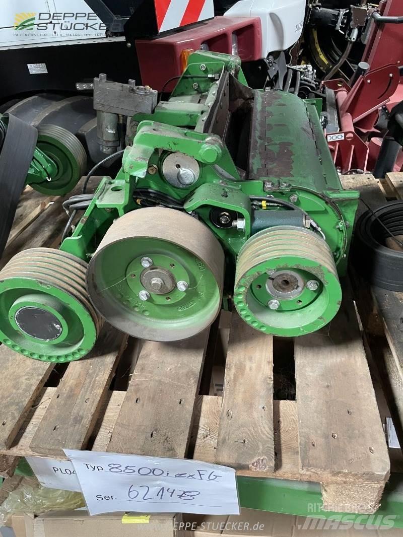 John Deere 8500i Szecskázók