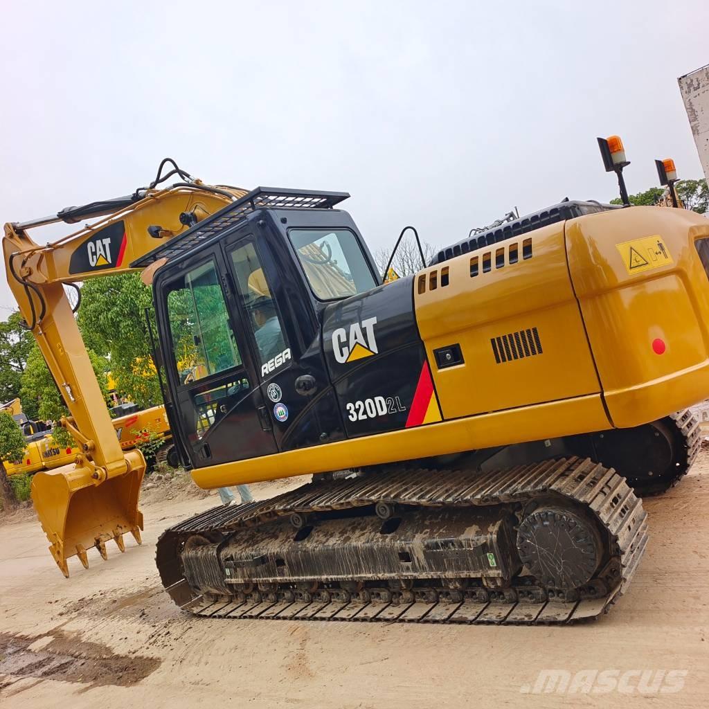 CAT 320 D Lánctalpas kotrók