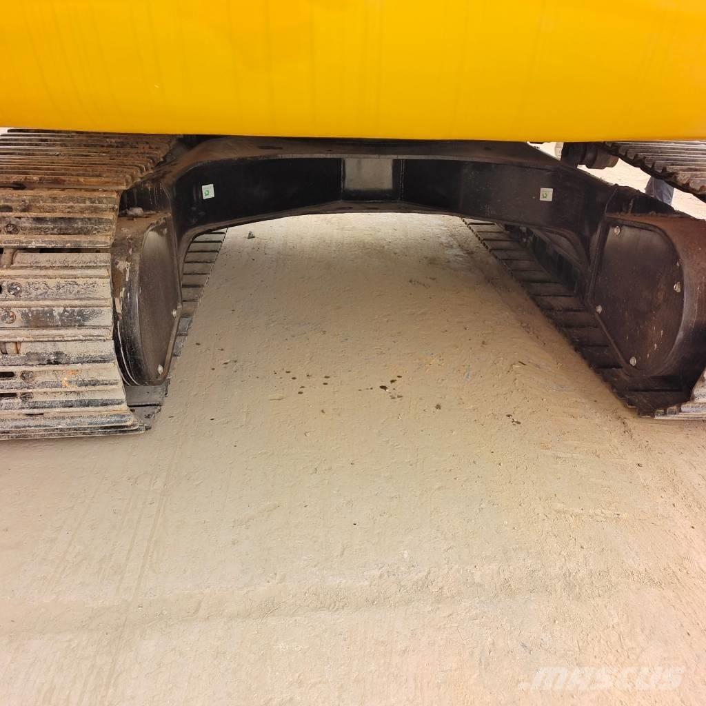 CAT 320 D Lánctalpas kotrók